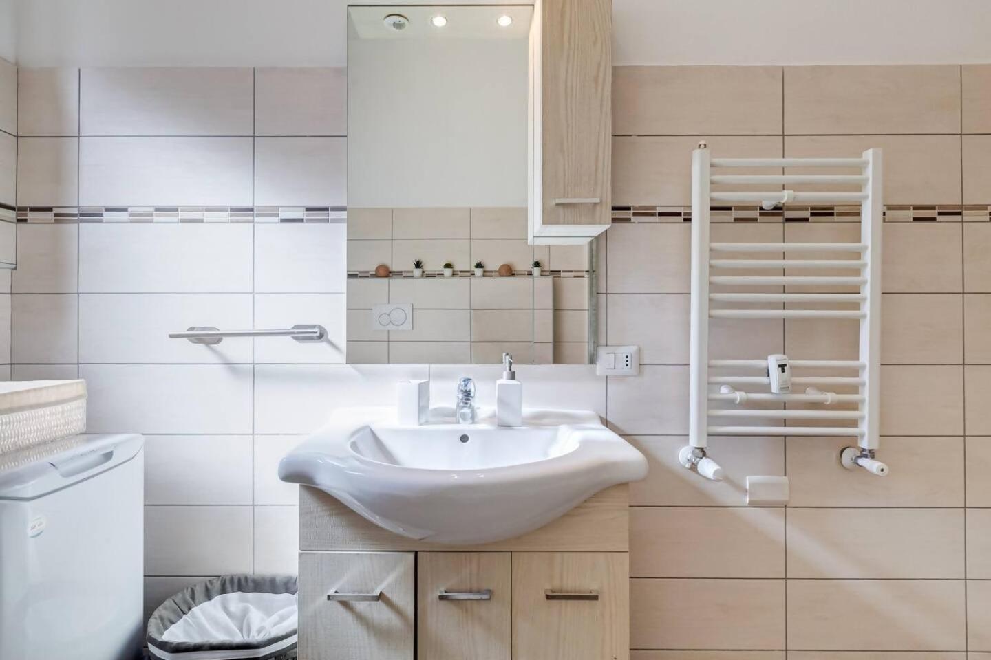 Apartamento Bright And Spacious 2bdr Roma