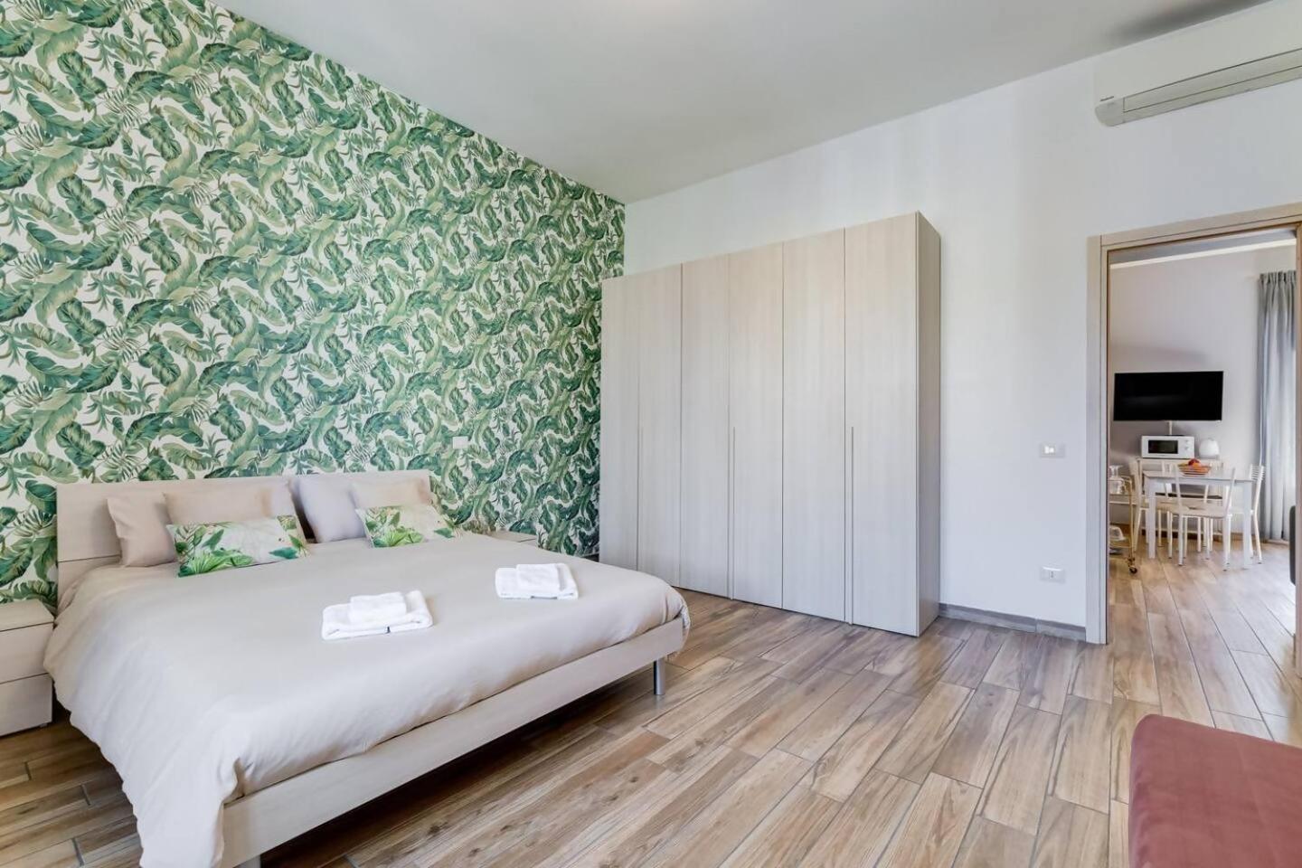 Bright And Spacious 2bdr * Roma